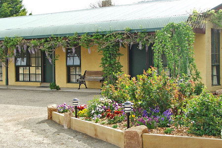 Omeo Motel - Kempsey Accommodation 0