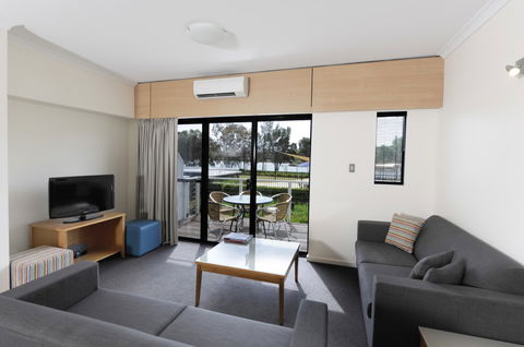 Assured Ascot Quays Apartment Hotel - Kempsey Accommodation 5