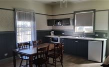 Wagga Wagga Country Cottages - - Kempsey Accommodation 6