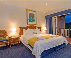 Tinaroo Lake Resort - Kempsey Accommodation 1