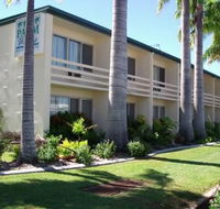 Palm Waters Villa - Kempsey Accommodation