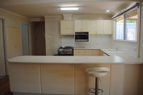 East Arnhem Real Estate - 41 Wuyal Road, Nhulunbuy  NT  0880 - Kempsey Accommodation 10