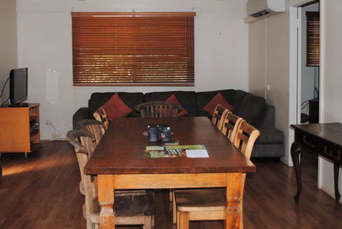 East Arnhem Real Estate - 41 Wuyal Road, Nhulunbuy  NT  0880 - Kempsey Accommodation 13