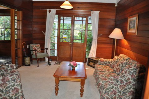 Hampden Cottage Accommodation Kangaroo Valley - Kempsey Accommodation 6