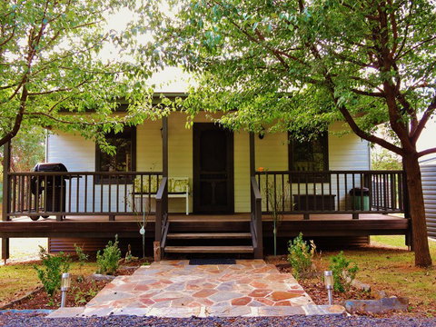 The Guesthouse: Hill End - Kempsey Accommodation 0