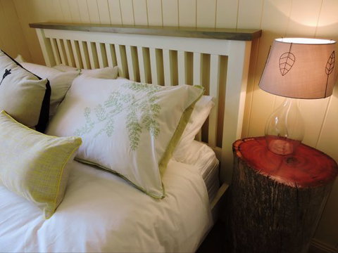 The Guesthouse: Hill End - Kempsey Accommodation 2