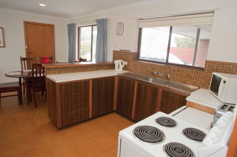 Coastal Cottage - Kempsey Accommodation 64