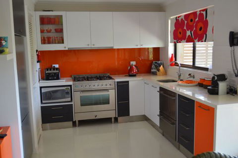 Century 21 SouthCoast: Red Door At Port Willunga - Kempsey Accommodation 0