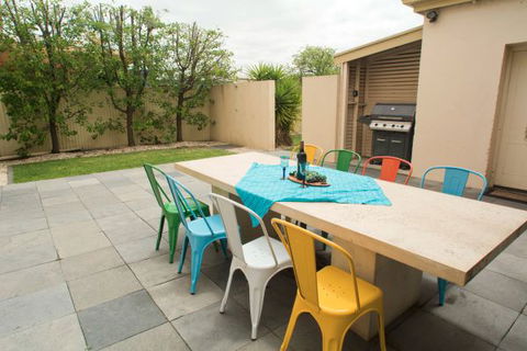 Coastal Cottage - Kempsey Accommodation 17