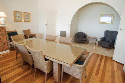 Coastal Cottage - Kempsey Accommodation 24