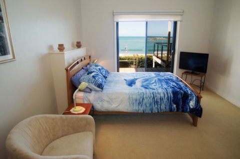 Coastal Cottage - Kempsey Accommodation 26