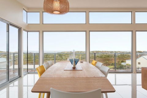 Coastal Cottage - Kempsey Accommodation 70