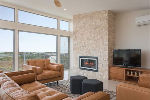 Coastal Cottage - Kempsey Accommodation 71