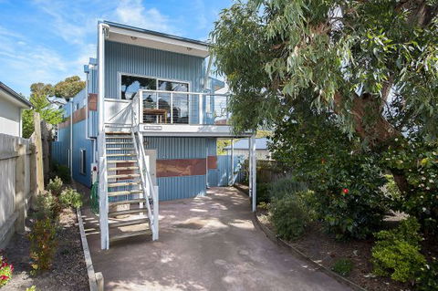 Seascape Apollo Bay - Kempsey Accommodation 3