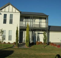 Annies Beach House - Kempsey Accommodation
