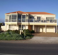 Century 21 SouthCoast Hayman - Kempsey Accommodation