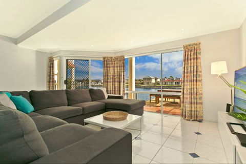 SALT Waterfront Apartment - Kempsey Accommodation 0