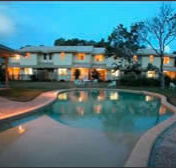 Byron Lakeside Holiday Apartments - Kempsey Accommodation