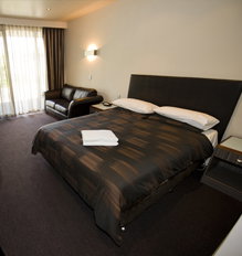 Commodore On The Park - Kempsey Accommodation 1