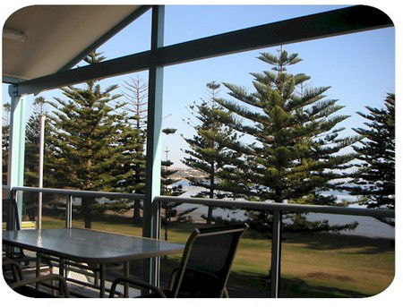 Port Lincoln Foreshore Apartments - Kempsey Accommodation 2