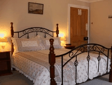 Cambridge House - Kempsey Accommodation 1