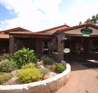 Wave Rock Motel - Kempsey Accommodation
