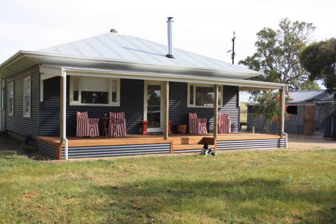 Rabbiter's Hut - Kempsey Accommodation 1