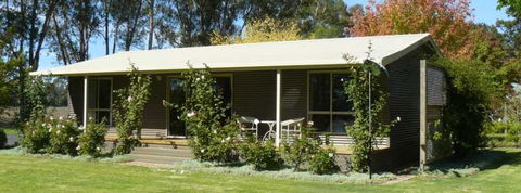 Camawald Coonawarra Bed & Breakfast - Kempsey Accommodation 0