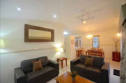 Barney Beach Accommodation - Kempsey Accommodation 2