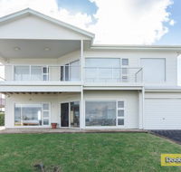 Boomer Break - Kempsey Accommodation