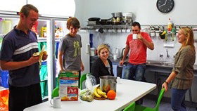 Adelaide Backpackers Inn - Kempsey Accommodation 0