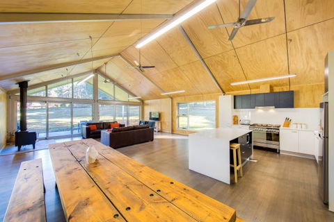 Nine Steps - Kempsey Accommodation 0