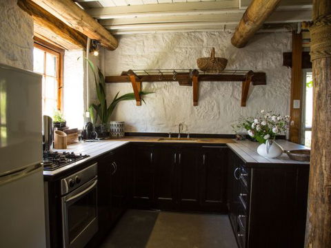 Farm Pod At Twamley Farm - Kempsey Accommodation 1