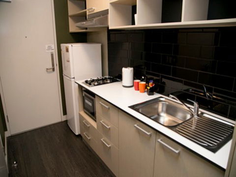 Abercombie Student Accommodation (Summer) - Kempsey Accommodation 7