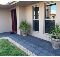 Adore 6 Villa - Kempsey Accommodation