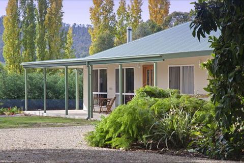 Brookfield Guesthouse - Kempsey Accommodation 0