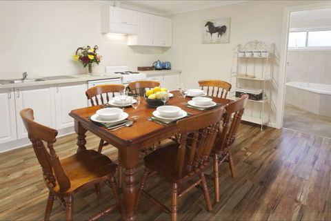 Brookfield Guesthouse - Kempsey Accommodation 7