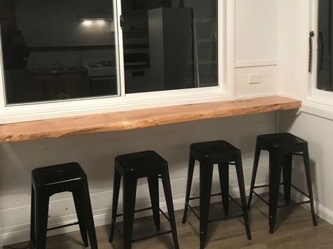 Derby Digs Cottage - Kempsey Accommodation 7