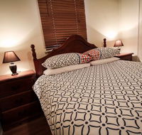 Heather's Mica Cottage - Kempsey Accommodation