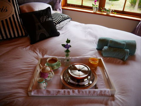 La Perrie Chalet Bed And Breakfast - Kempsey Accommodation 1