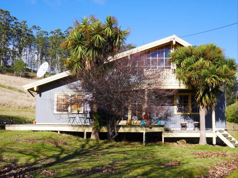 La Perrie Chalet Bed And Breakfast - Kempsey Accommodation 6