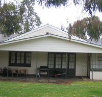 Naracoorte Cottages  Pinkerton Hill - Kempsey Accommodation