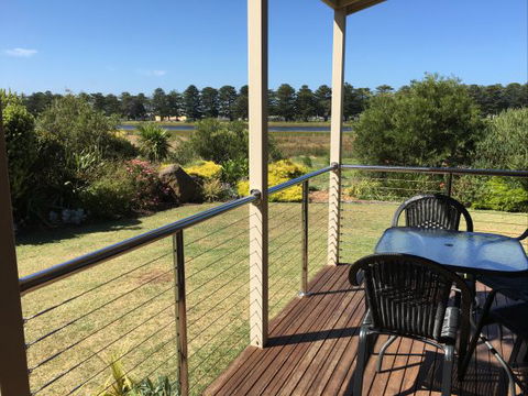 Pelican Waters Holiday Park - Kempsey Accommodation 0