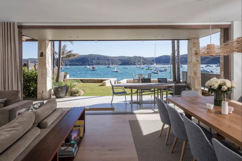 Pittwater Beach House - Kempsey Accommodation 0