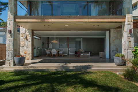 Pittwater Beach House - Kempsey Accommodation 9