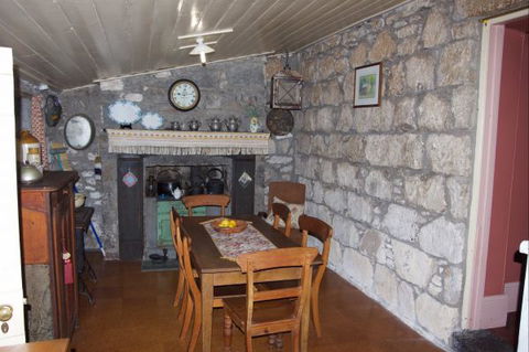 Tara Cottage - Kempsey Accommodation 3