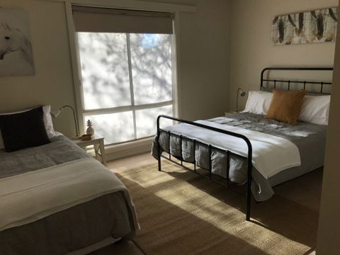 Townhouse On Deas - Kempsey Accommodation 3