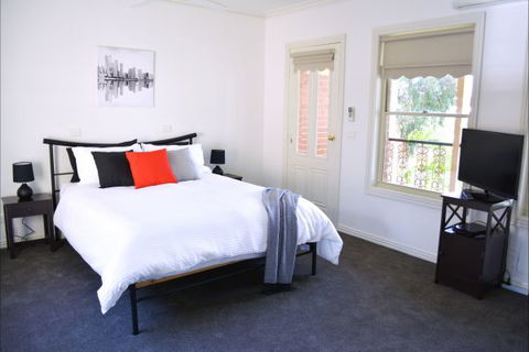 Turner Terrace - Kempsey Accommodation 2