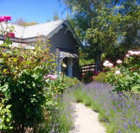 Valley View Cottage - Kempsey Accommodation