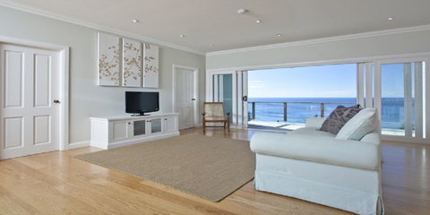 BetinaKing - Kempsey Accommodation 4
